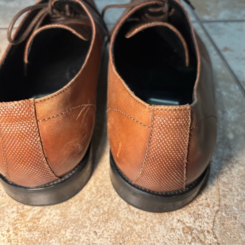 Kenneth Cole Tan Leather Oxfords - Picture 6 of 6